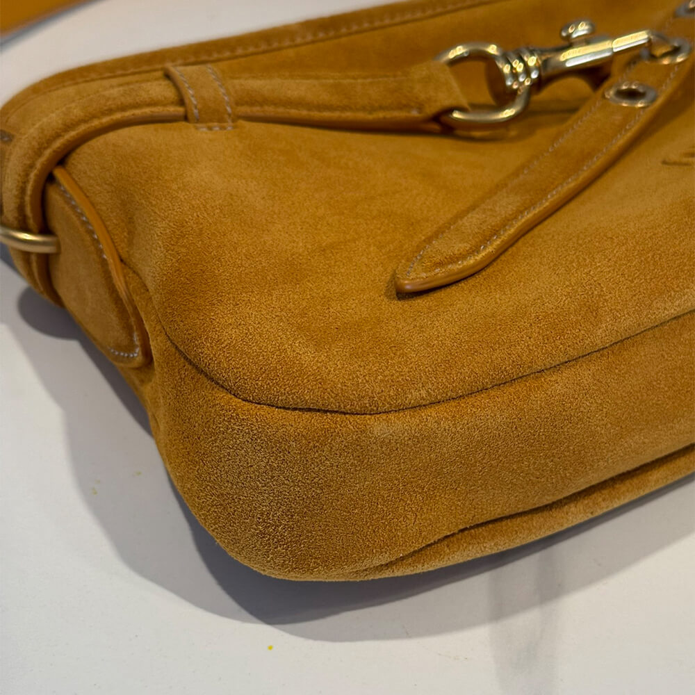 MIUMIU Regular Aventure suede bag(HIGH-END GRADE)