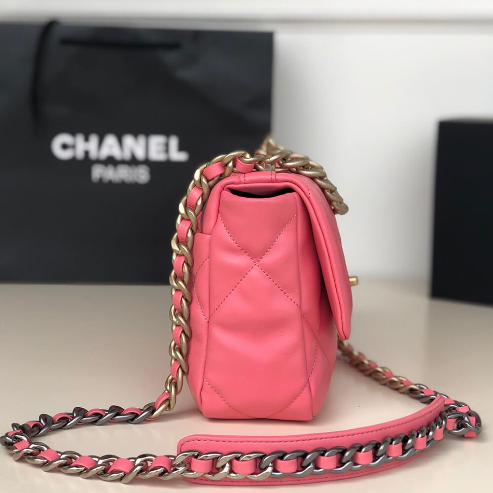 CHANEL 19 Handbag