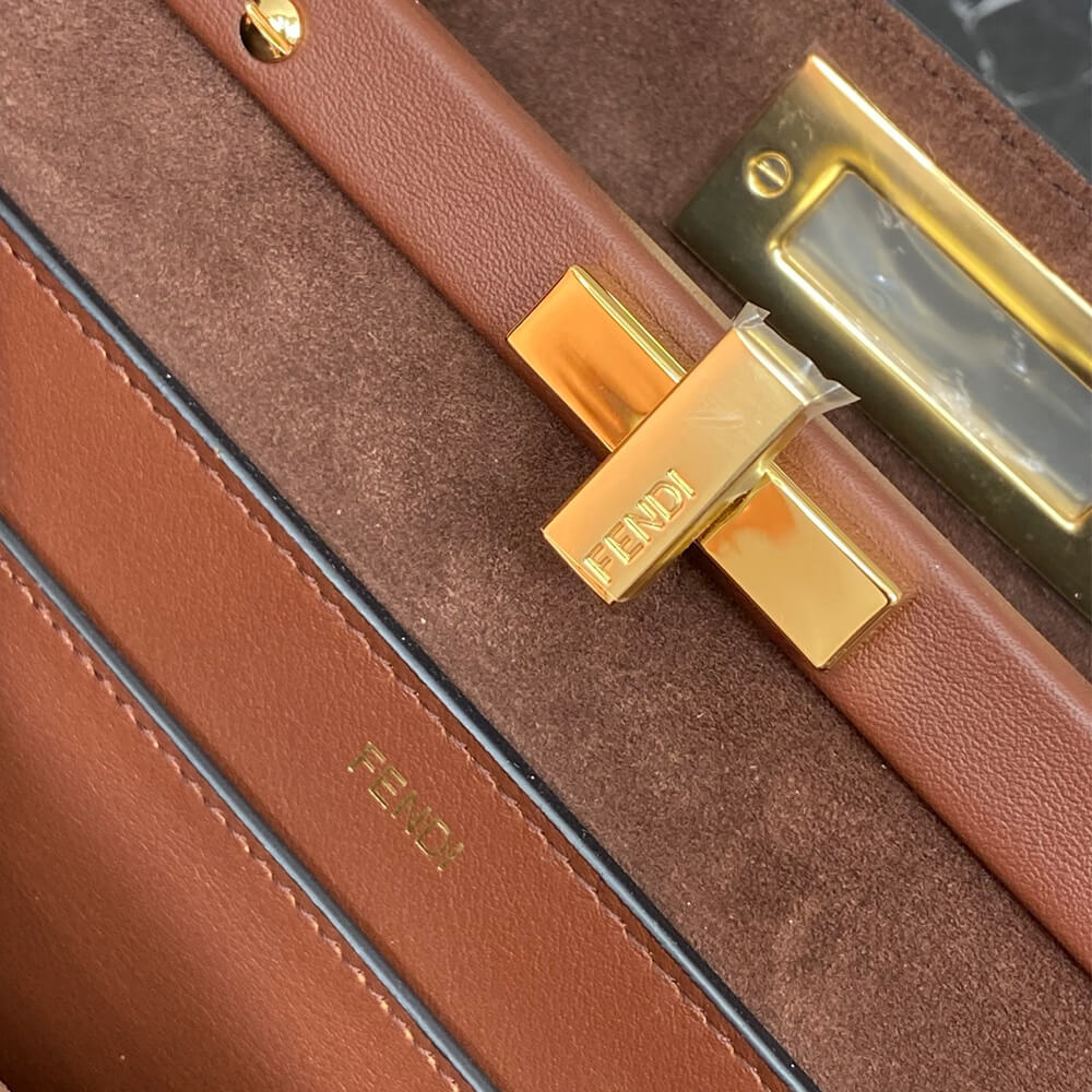 FENDI Peekaboo Soft Medium(HIGH-END GRADE)