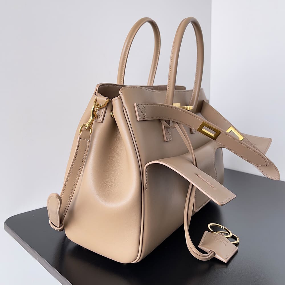 Balenciaga Women s Bel Air Carry All Bag Small(HIGH-END GRADE)