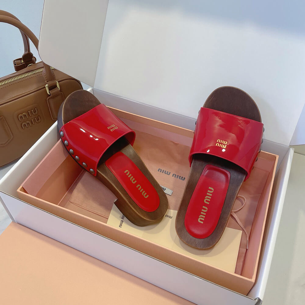 MiuMiu Patent leather clogs