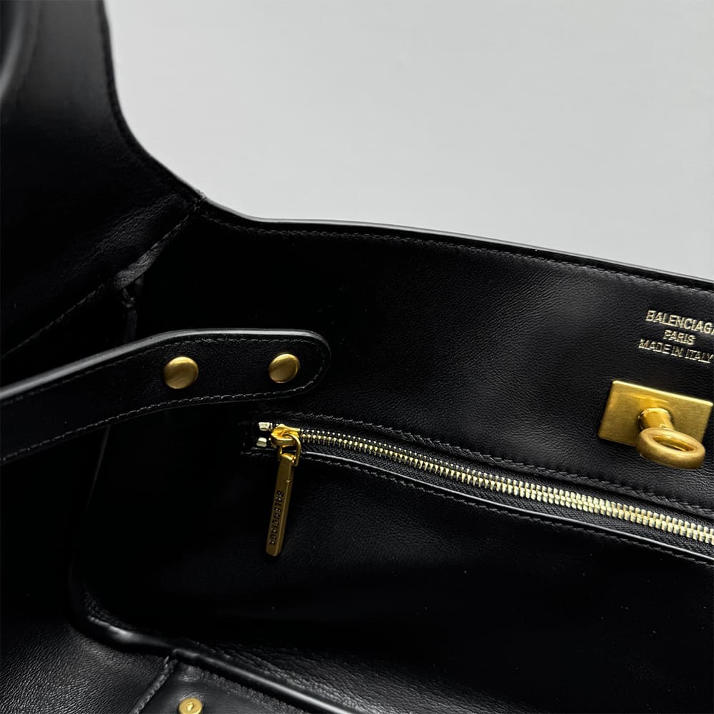 Balenciaga Women s Bel Air Shoulder Bag Small(HIGH-END GRADE)