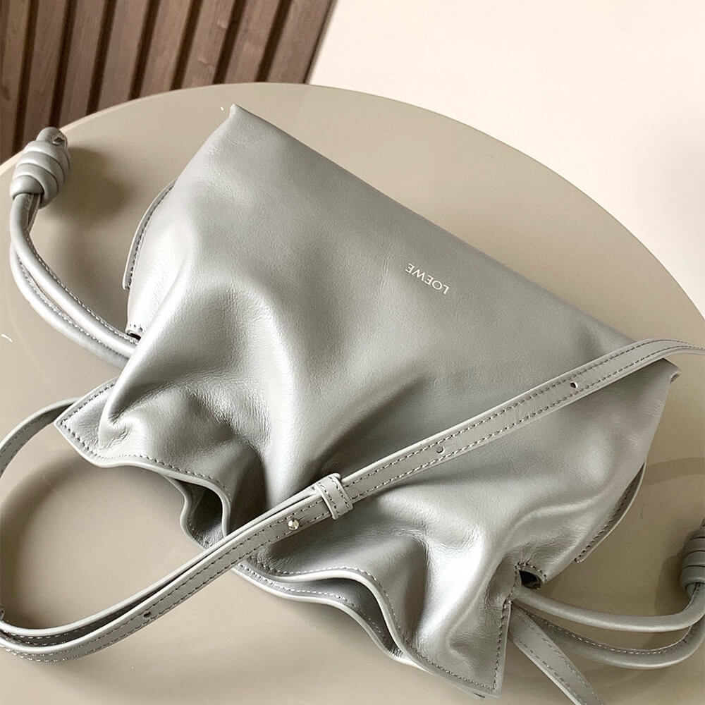 Loewe Mini Flamenco clutch in nappa calfskin(HIGH-END GRADE)