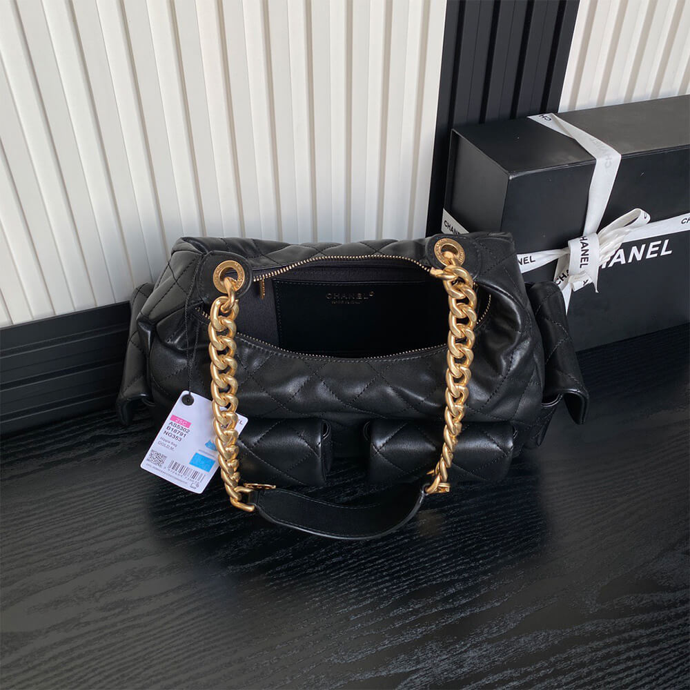 Chanel Maxi Hobo Bag(HIGH-END GRADE)